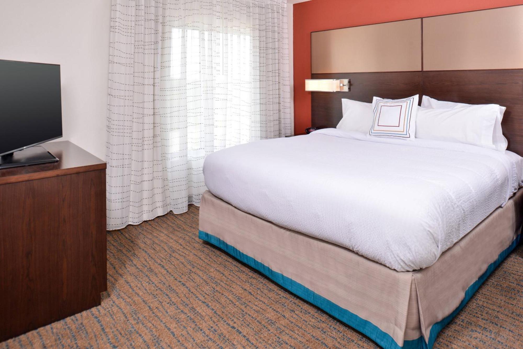 By Marriott South 3*